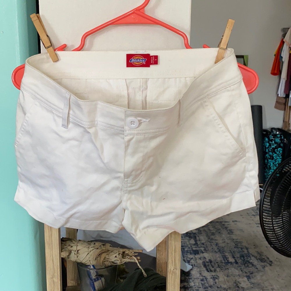 Dickies 3” inseam white shorts